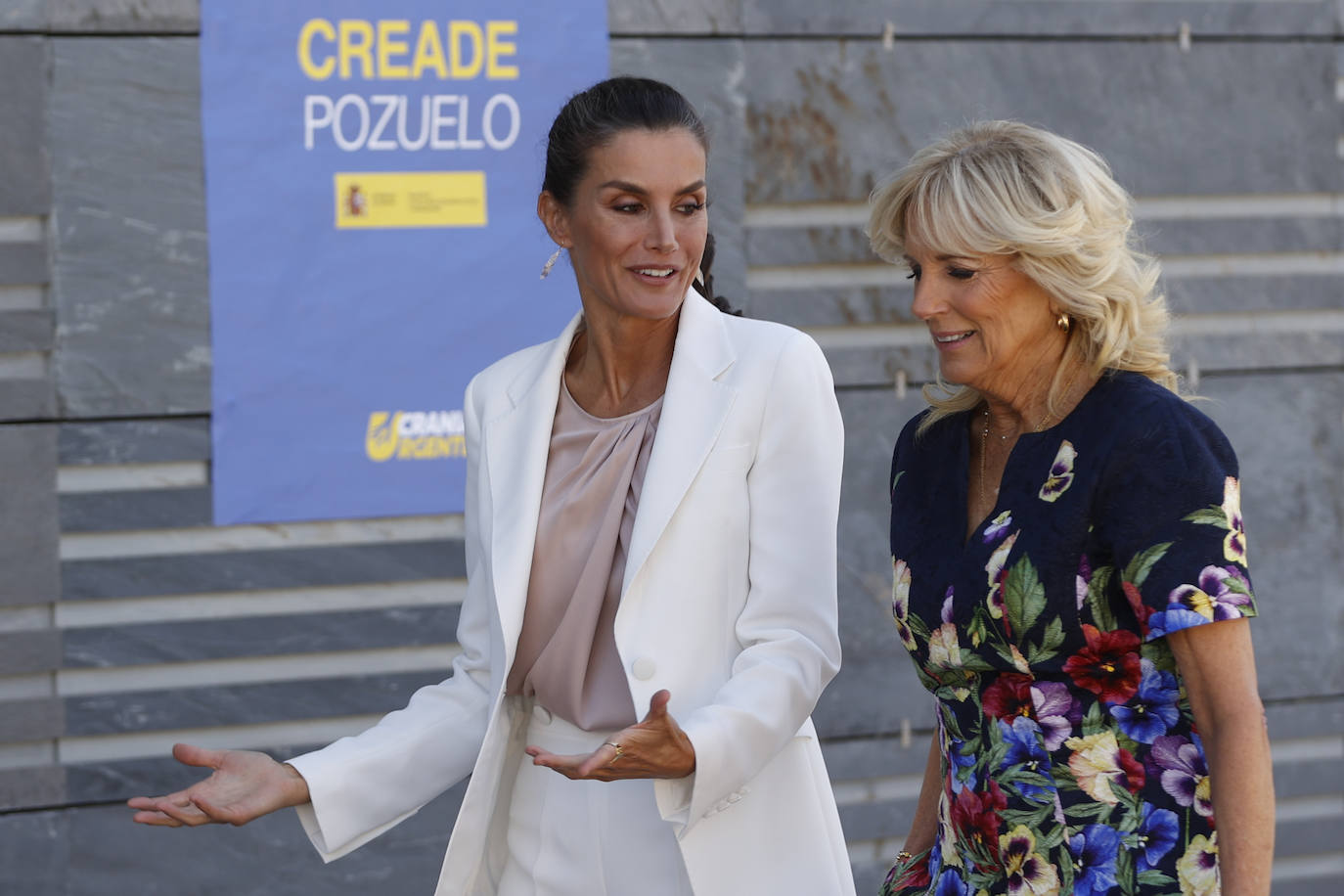 Fotos: La Reina Letizia deslumbra en la &#039;otra&#039; cumbre de la OTAN