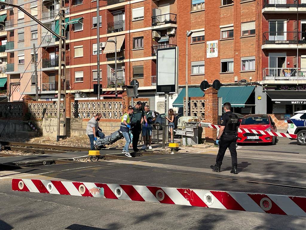 El tren arrolla a un hombre en Alfafar