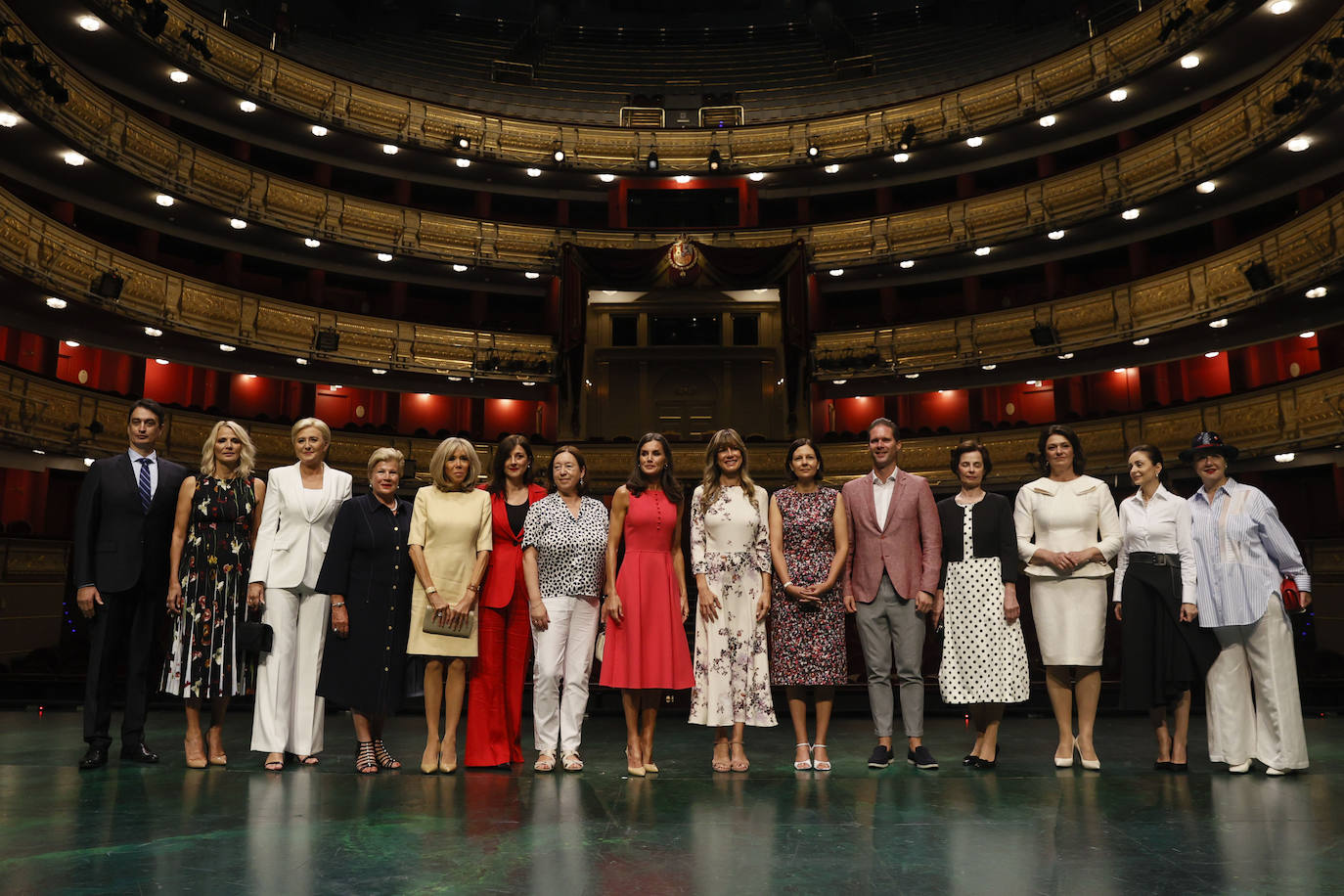 Fotos: La Reina Letizia deslumbra en la &#039;otra&#039; cumbre de la OTAN