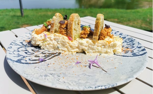 Ensaladilla de calamar de playa.