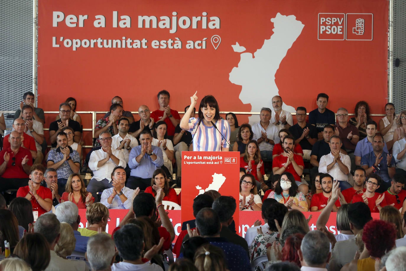 Fotos: El PSPV reúne a más de un millar de militantes y cargos municipales y autonómicos en la Marina de Valencia