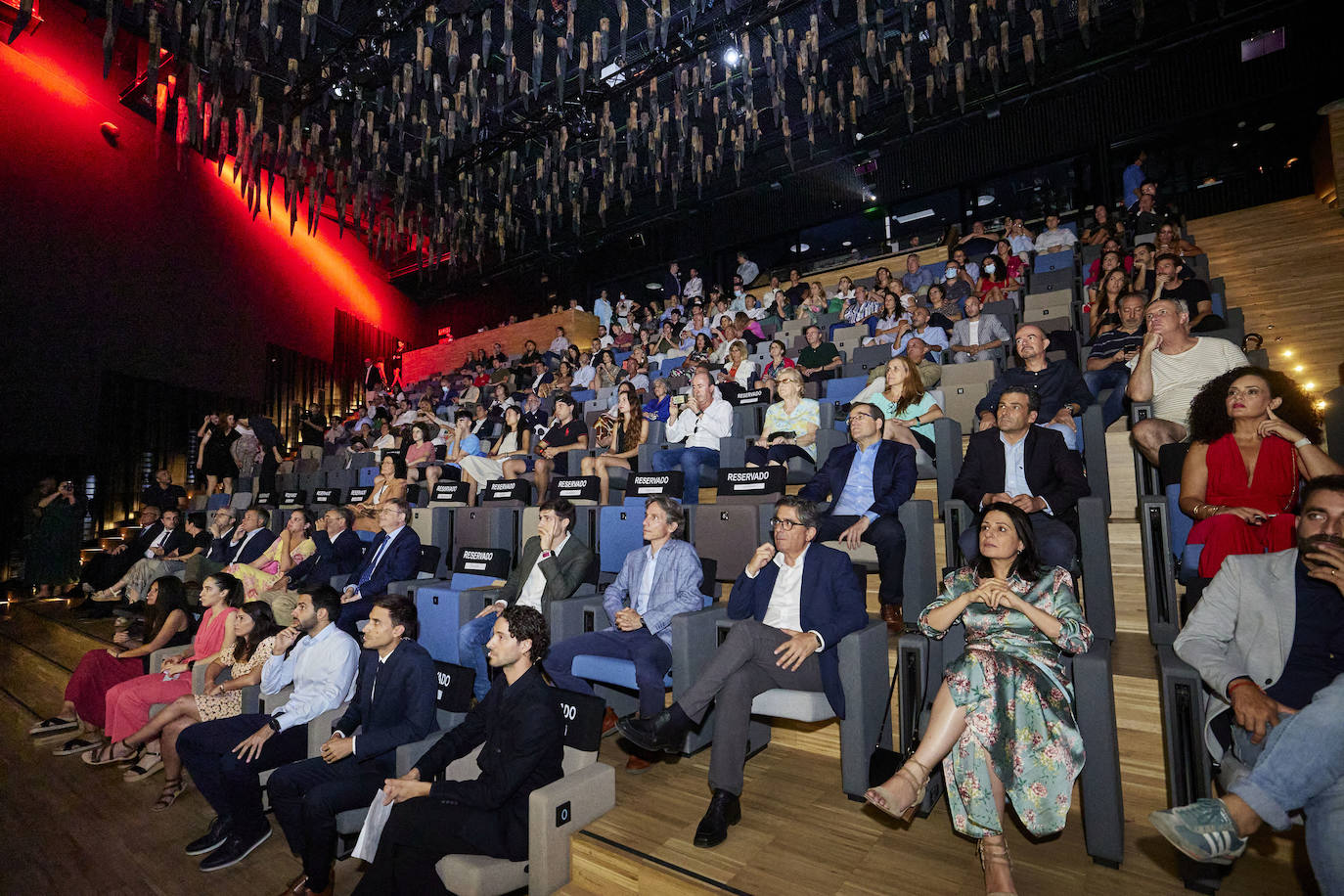 El público llenó el auditorio del recientemente inaugurado CaixaForum Valencia.