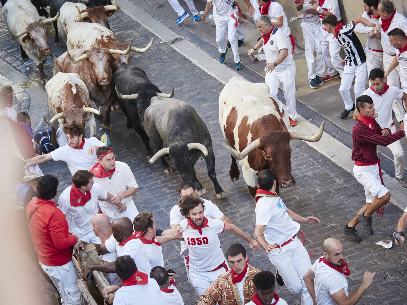 Fotos: Las fotos más espectaculares del tercer encierro de los Sanfermines 2022