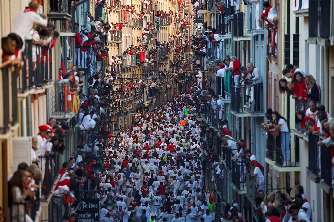 Fotos: Las fotos más espectaculares del tercer encierro de los Sanfermines 2022