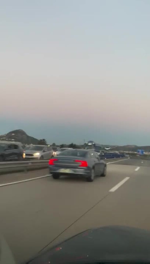 Un accidente en Oliva causa retenciones kilométricas en la AP-7