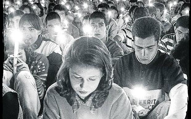 Vigilia nocturna en Ermua. Aún había esperanza.