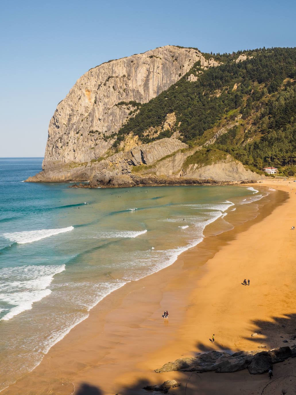 12.- Playa de Laga, Ibarranguelua (País Vasco)