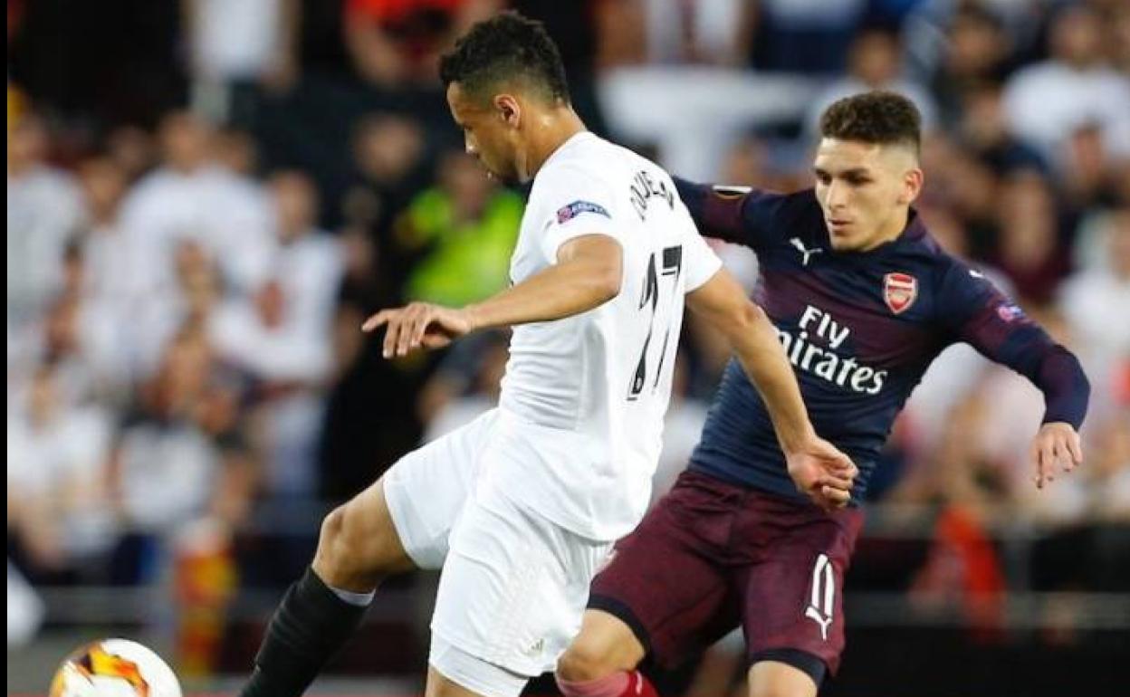 Torreira, en un partido en Mestalla de la Europa League de 2019. 