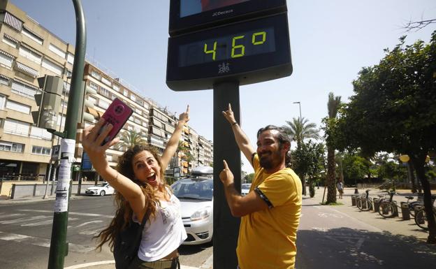 Un termómetro marca 46º en Córdoba. 