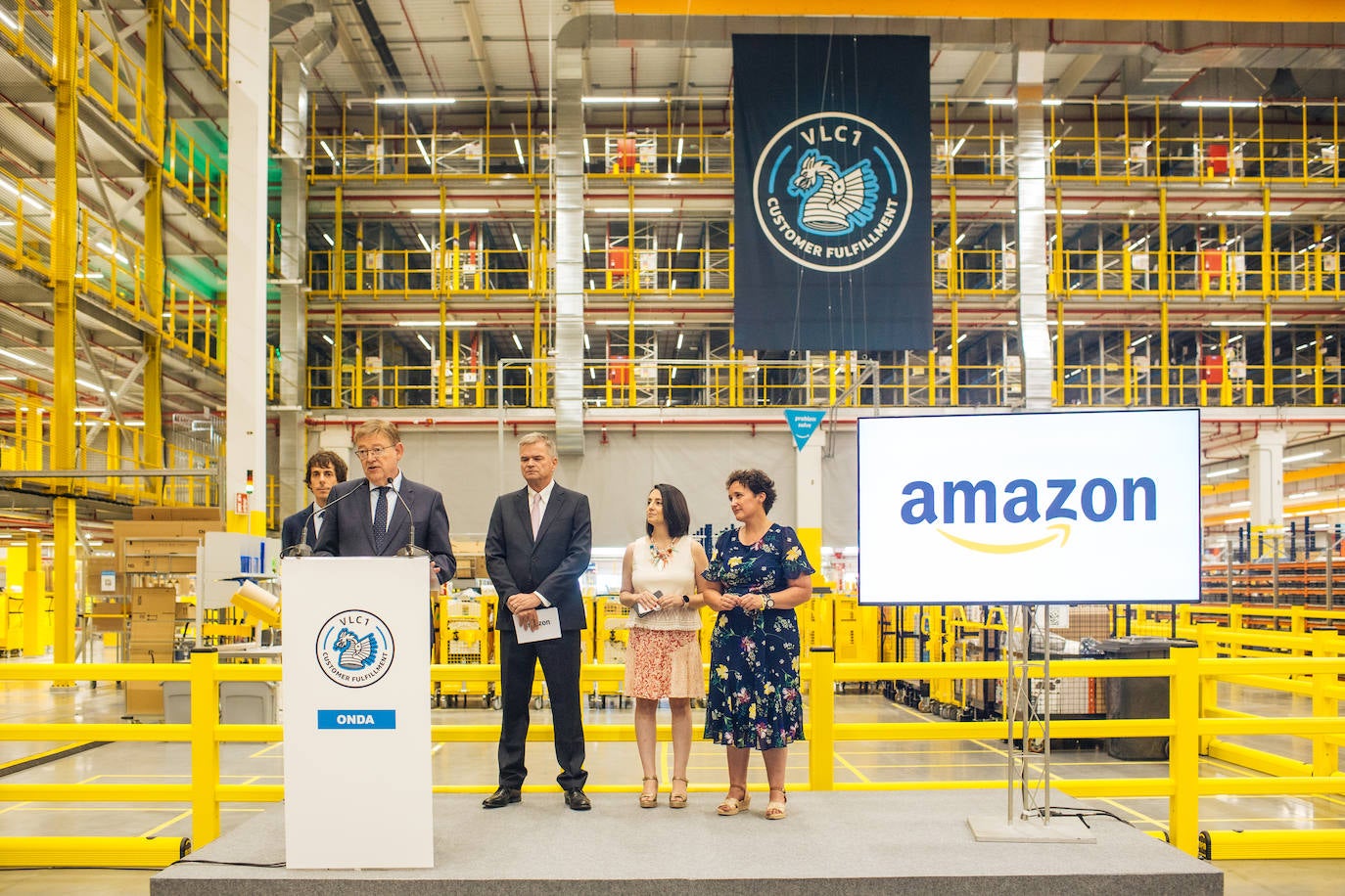 Fotos: Inaugurada la nueva planta de Amazon en la Comunitat Valenciana