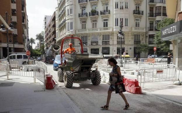 Las obras en la calle Isabel la Católica llegan a su fin