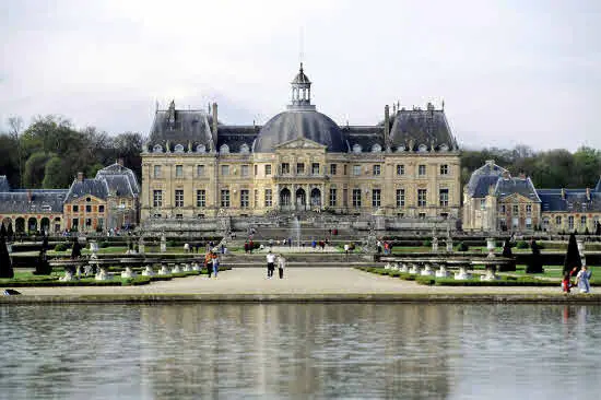 Palacio de Vaux-le-Vicomte, Francia.