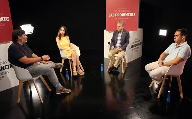 Sergio Adelantado, Raquel Brisa, Jorge Alacid y Salva Seguí, en el estudio de LAS PROVINCIAS 