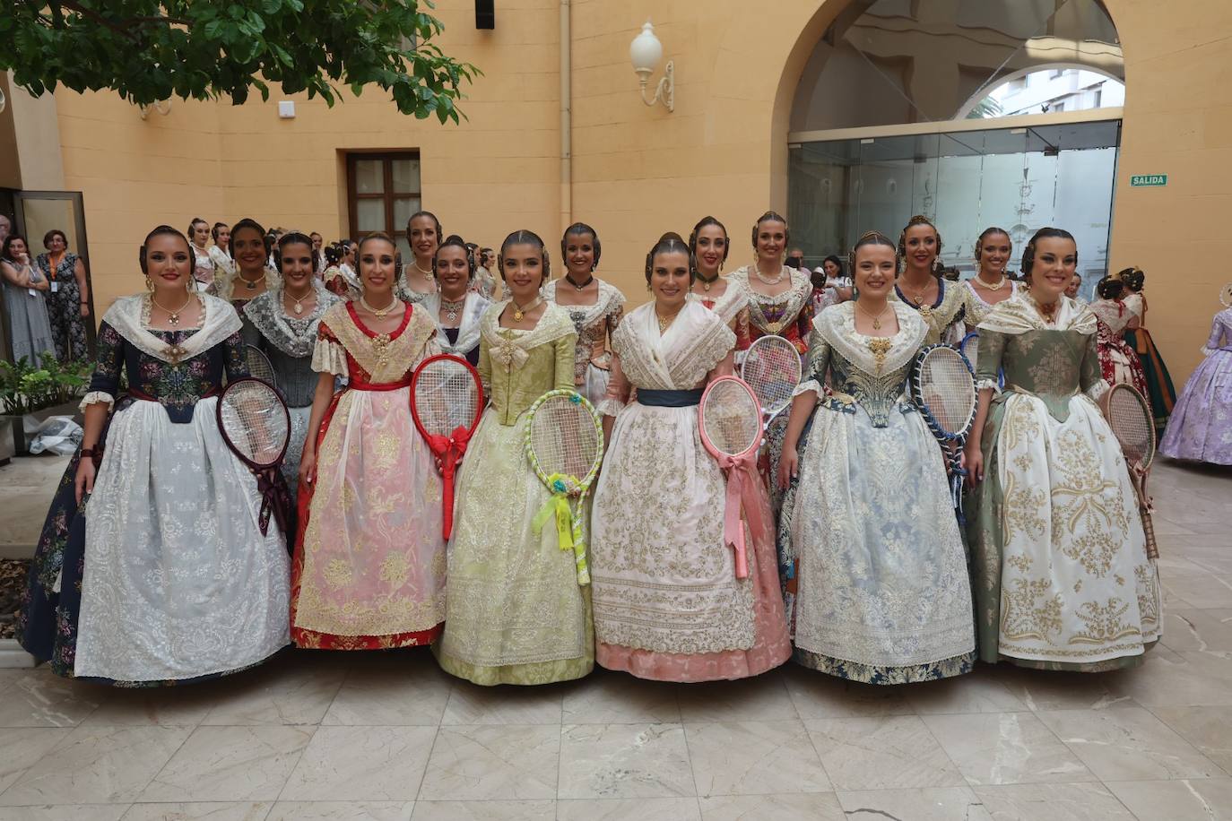 Fotos: La Batalla de Flores pone punto y final a la Feria de Julio