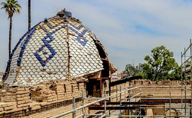 Imagen principal - La cúpula del Palauet antes del desmontaje. 