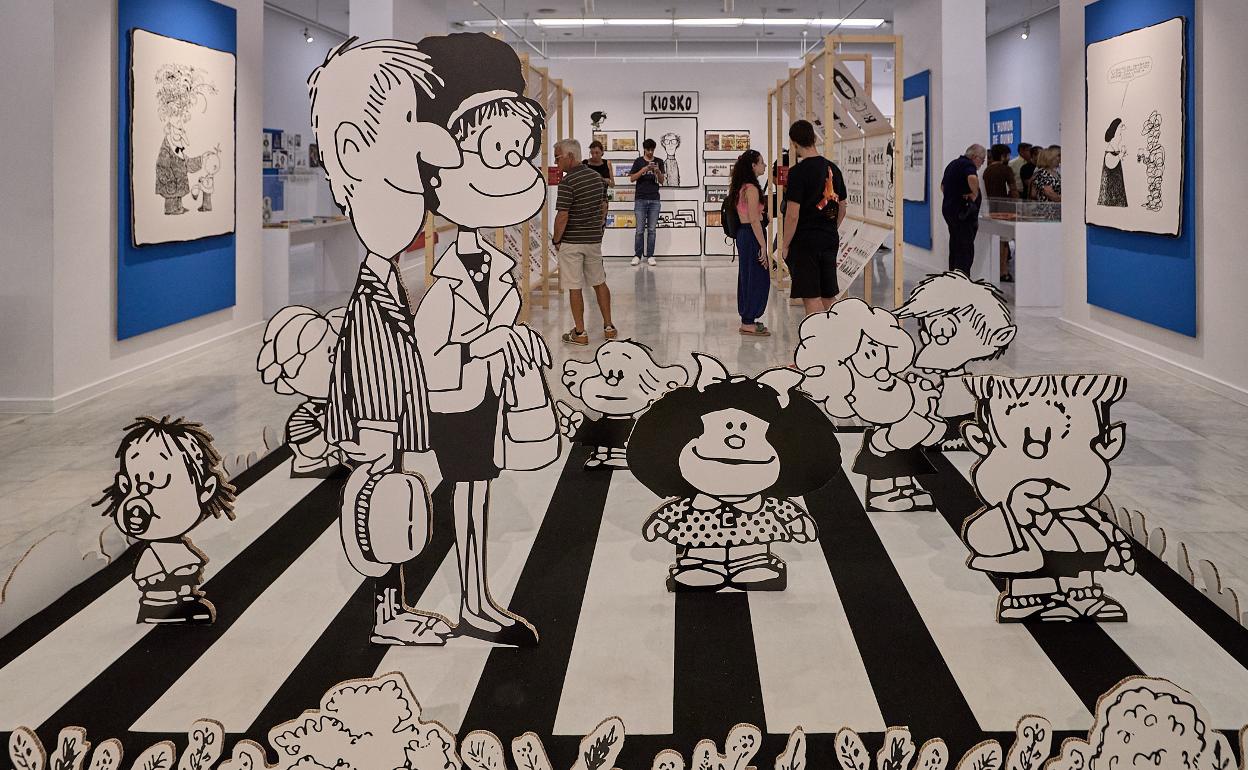 La obra del viñetista argentino Quino se expone en Gandia en la exposición 'Mafalda y mucho más'