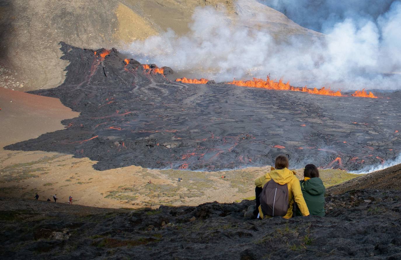 Fotos: Un volcán entra en erupción en Islandia