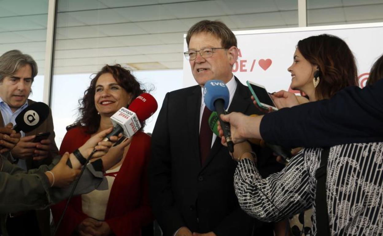 La ministra Montero, junto al presidente Puig. 