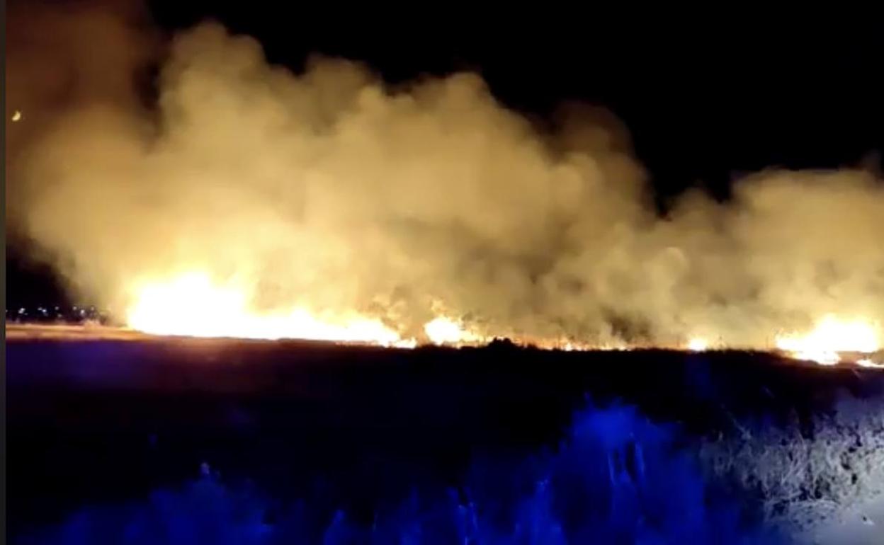 El incendio declarado esta madrugada. 