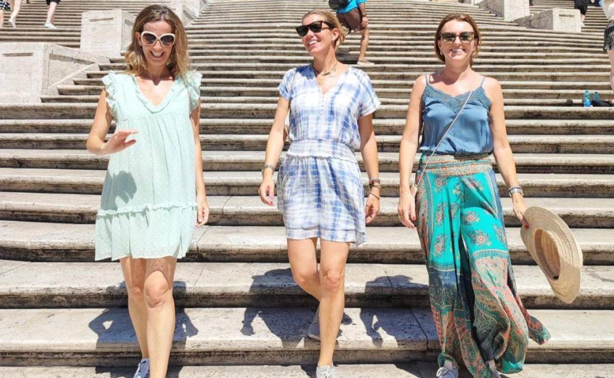 Elena Ravello, Arantxa Pérez Pous y Claudia Serra en Roma.