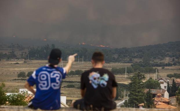 El incendio de Bejís, visto desde El Toro. 