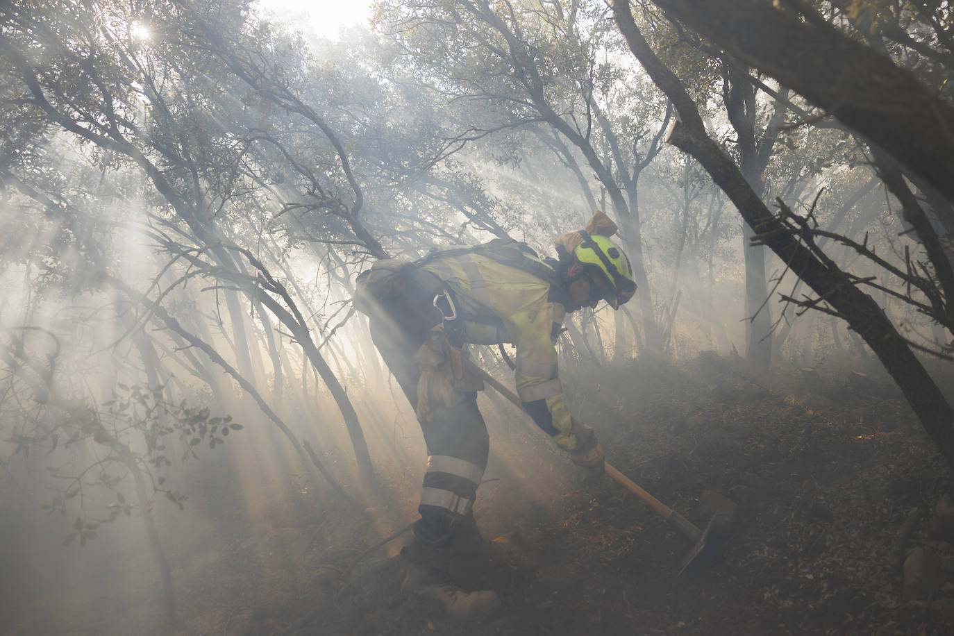 Fotos: Así se encuentra Bejís tras el paso del fuego