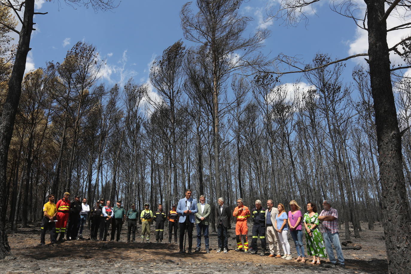 Fotos: Pedro Sánchez visita la zona afectada por el incendio de Bejís