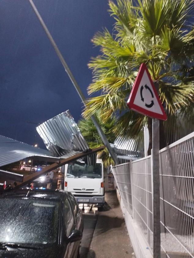 Fotos: Efectos del temporal de lluvia y viento a su paso por Xàtiva