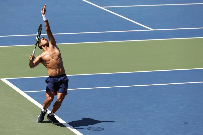 US Open: cambio físico de Alcaraz |  Fotos: Alcaraz prepara su debut en el US Open exhibiendo su gran estado físico