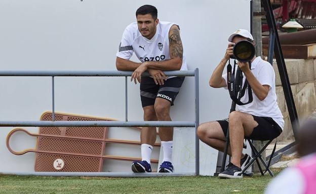 Maxi Gómez recibe una oferta del Trabzonspor de 6 millones