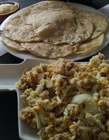 Imagen secundaria 2 - Arroz meloso con cerezas (arriba), blat picat (izquierda), y minxos (derecha). 