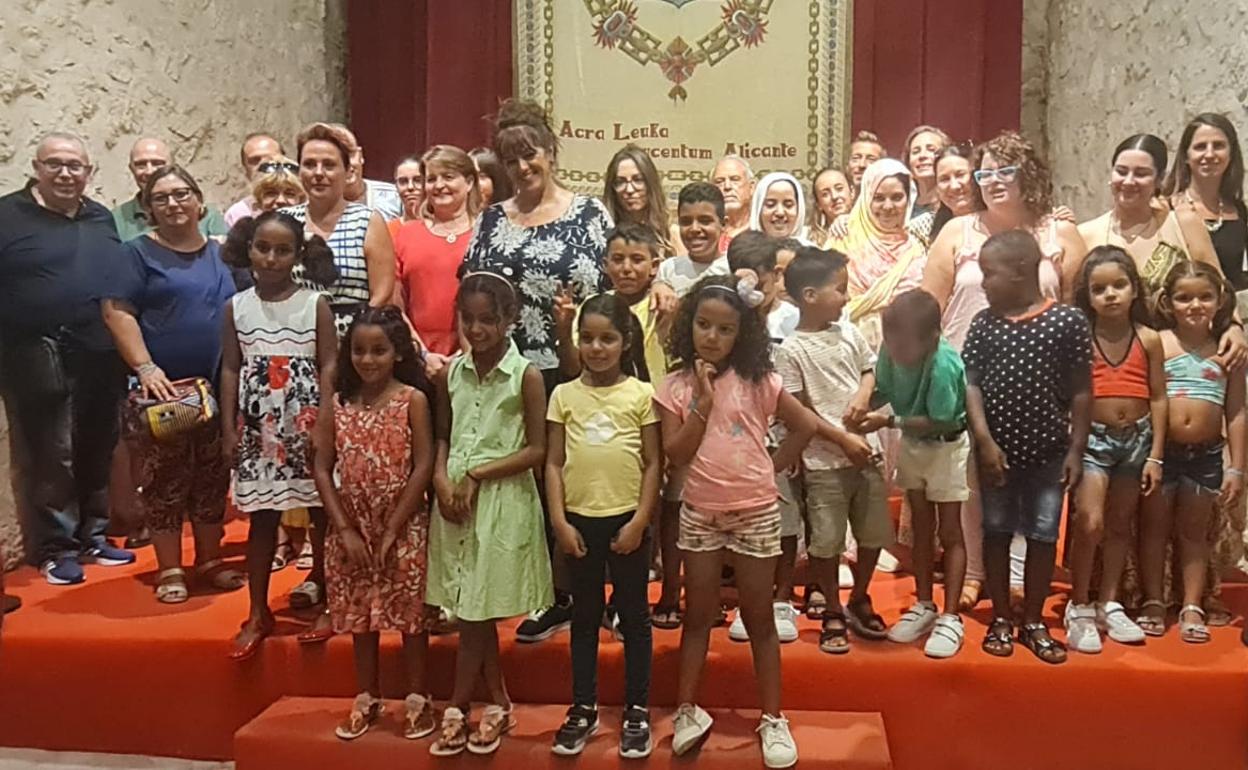 La despedida se ha llevado a cabo en el Castillo de Santa Bárbara. 