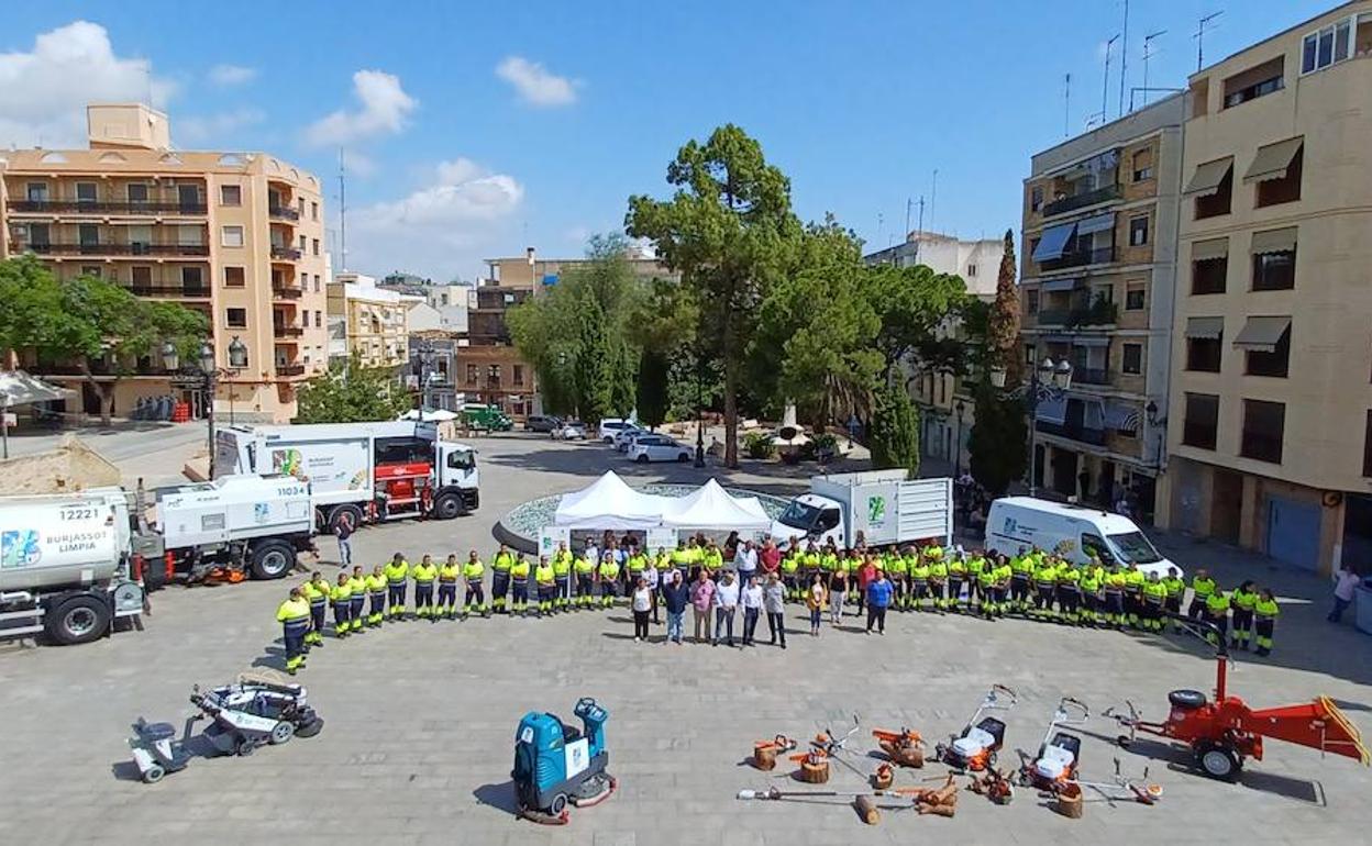 La presentación de los servicios de limpieza. 