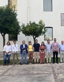 Imagen secundaria 2 - Presentación a los candidatos a jurados de falleras mayores de Valencia antes de verano. 