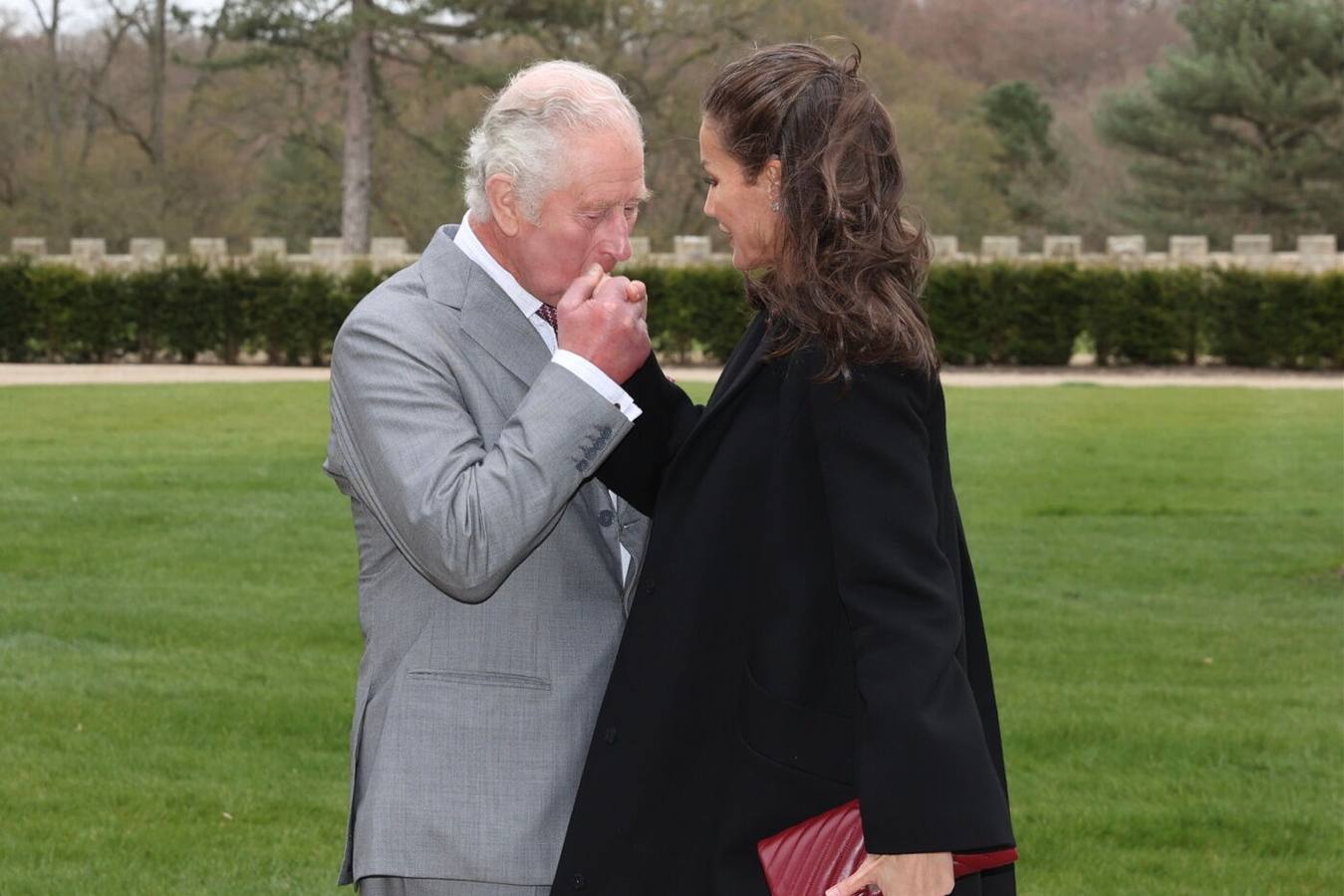 2022. Saluda a la reina Leticia en su visita la Spanish Gallery of Auckland Castle