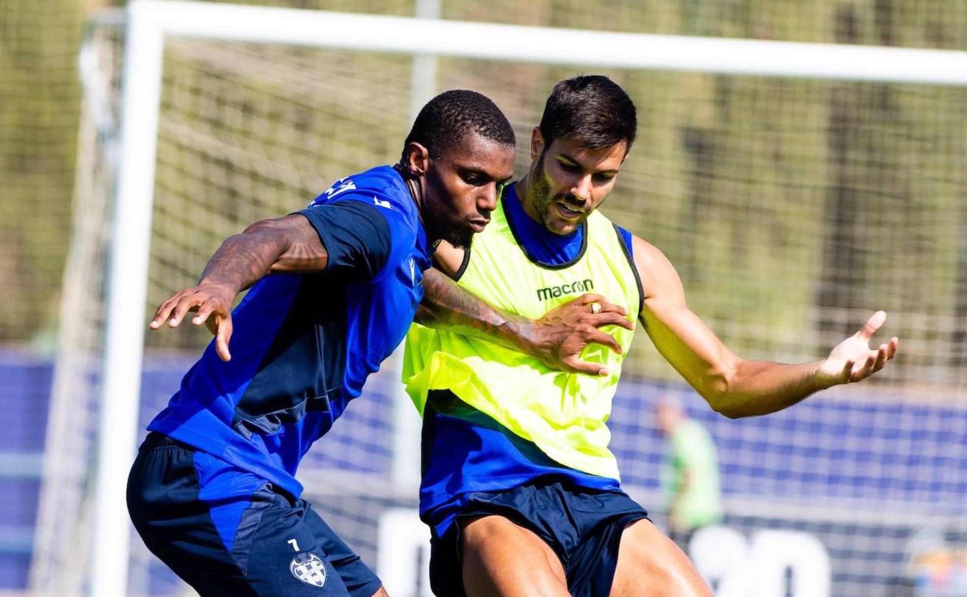 Wesley y Róber Pier, en un entrenamiento.