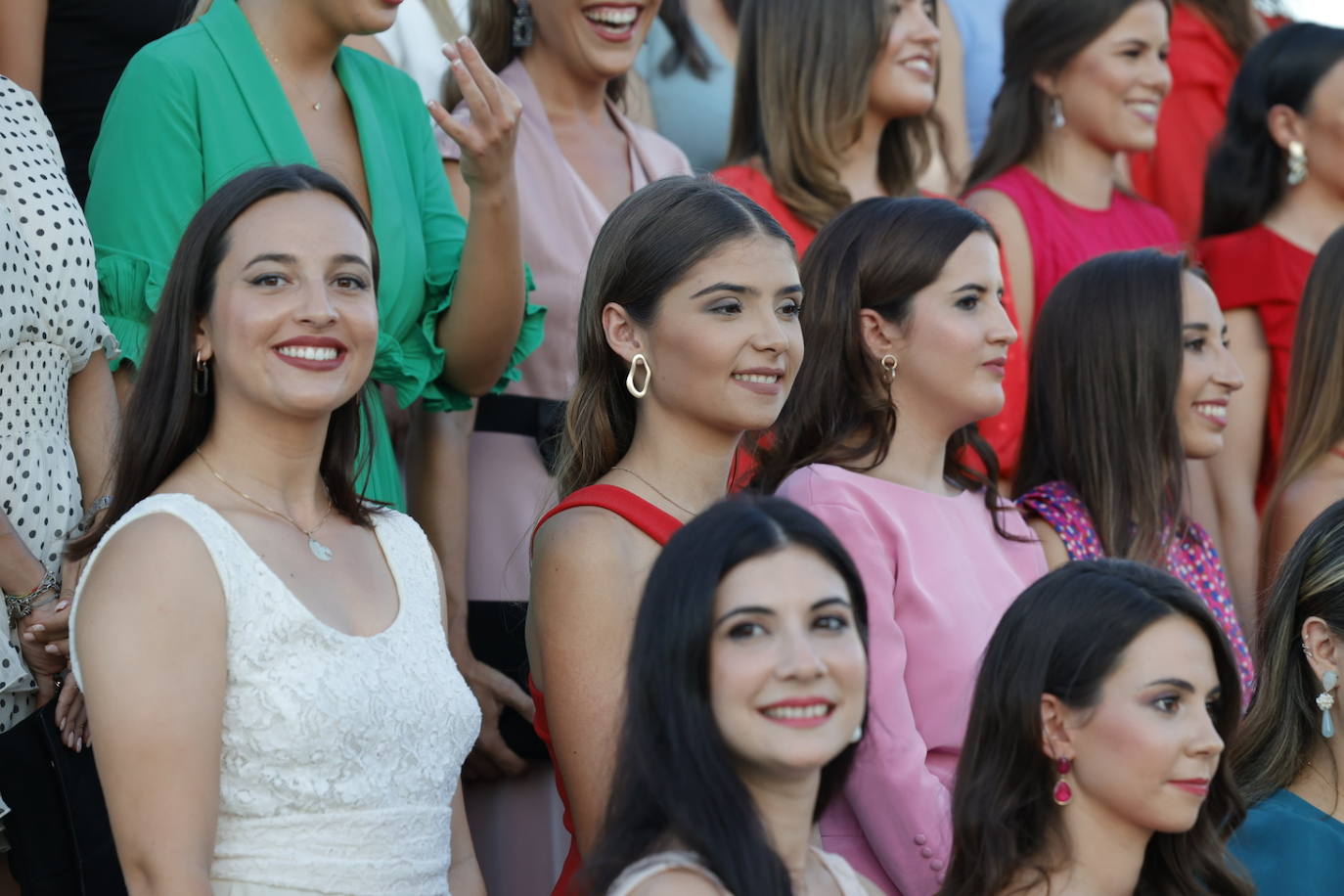 Fotos: Primeras pruebas de las aspirantes a falleras mayores de Valencia 2021