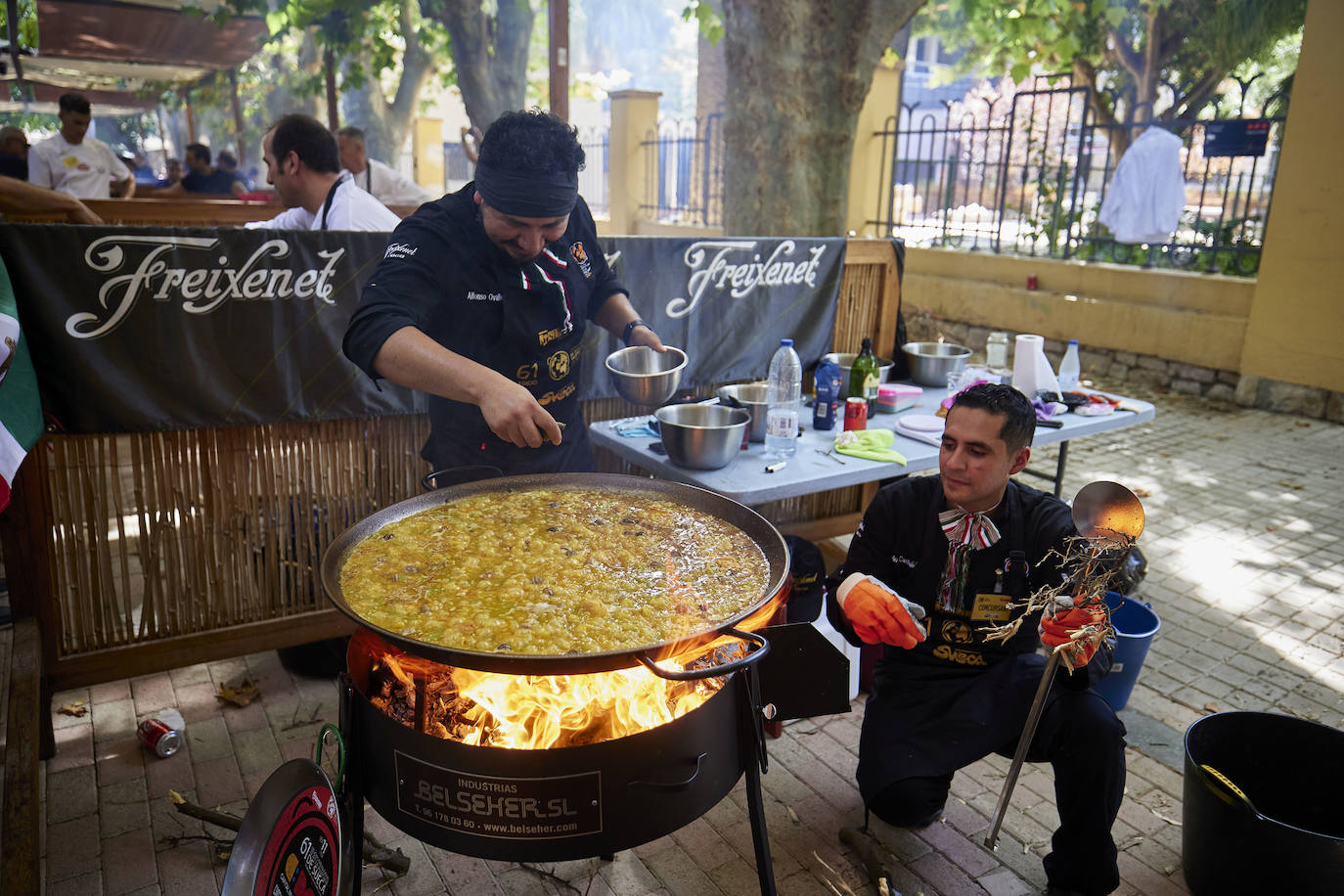 Fotos: Concurso internacional de la paella de Sueca 2022