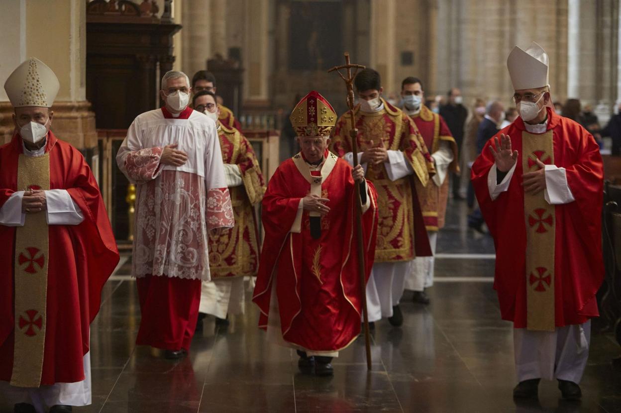 El cardenal durante una ceremonia. iván arlandis