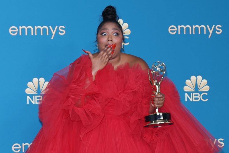 Fotos: Los looks más atractivos y arriesgados de los premios Emmy