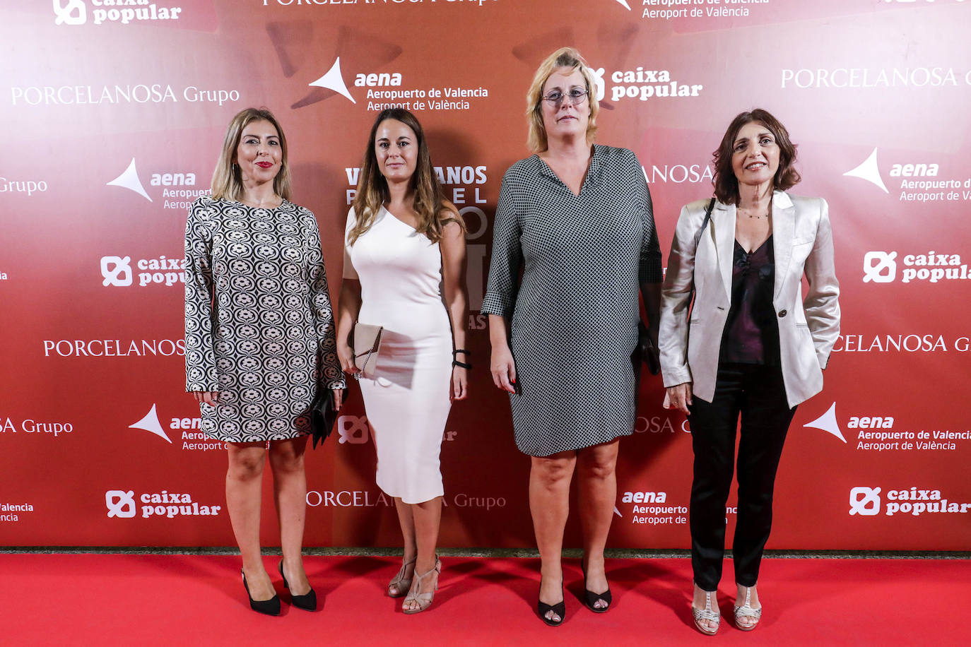 La directora de Empleo, Rocío Briones (i) y la de Diálogo social, Zulima Pérez, con las sec. autonómicas de Modelo Económico y Economía, Mako Mira y Empar Martínez (d).