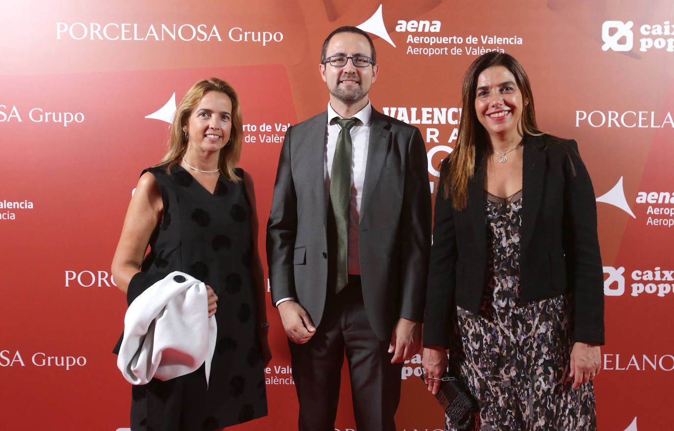 José Monserrat, vicerrector de Internacionalización de la UPV, Esther Gómez, vicerrectora de Estudiantes y Emprendimiento y Marga Cabrera, directora del área de Comunicación.