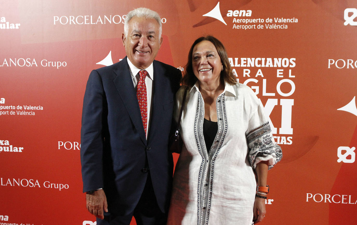 El abogado José Luis Calero y Ángeles Belenguer.