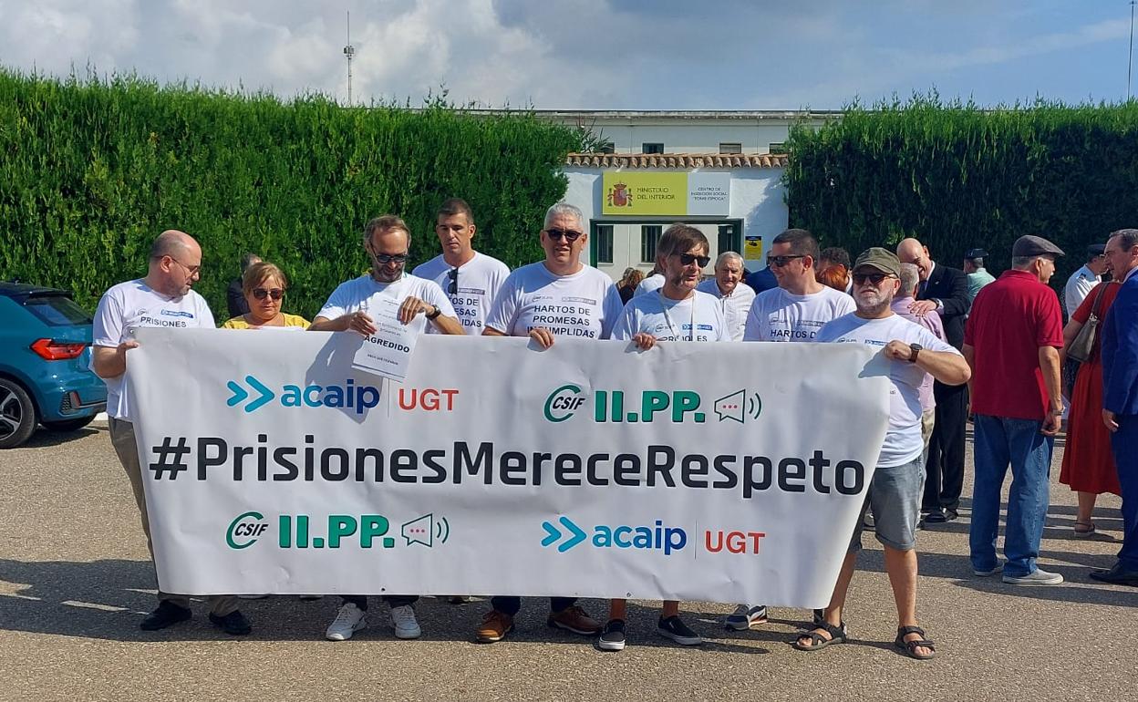 Protesta de funcionarios en la cárcel de Picassent.