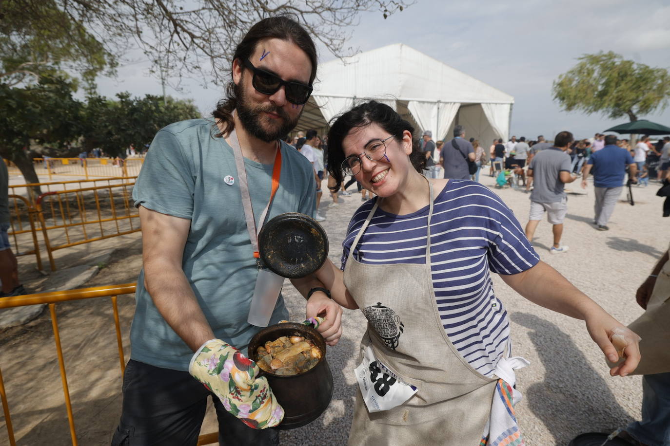 El concurso de allipebre de Catarroja cumple cincuenta años y bate récord con 150 familias o amigos participantes