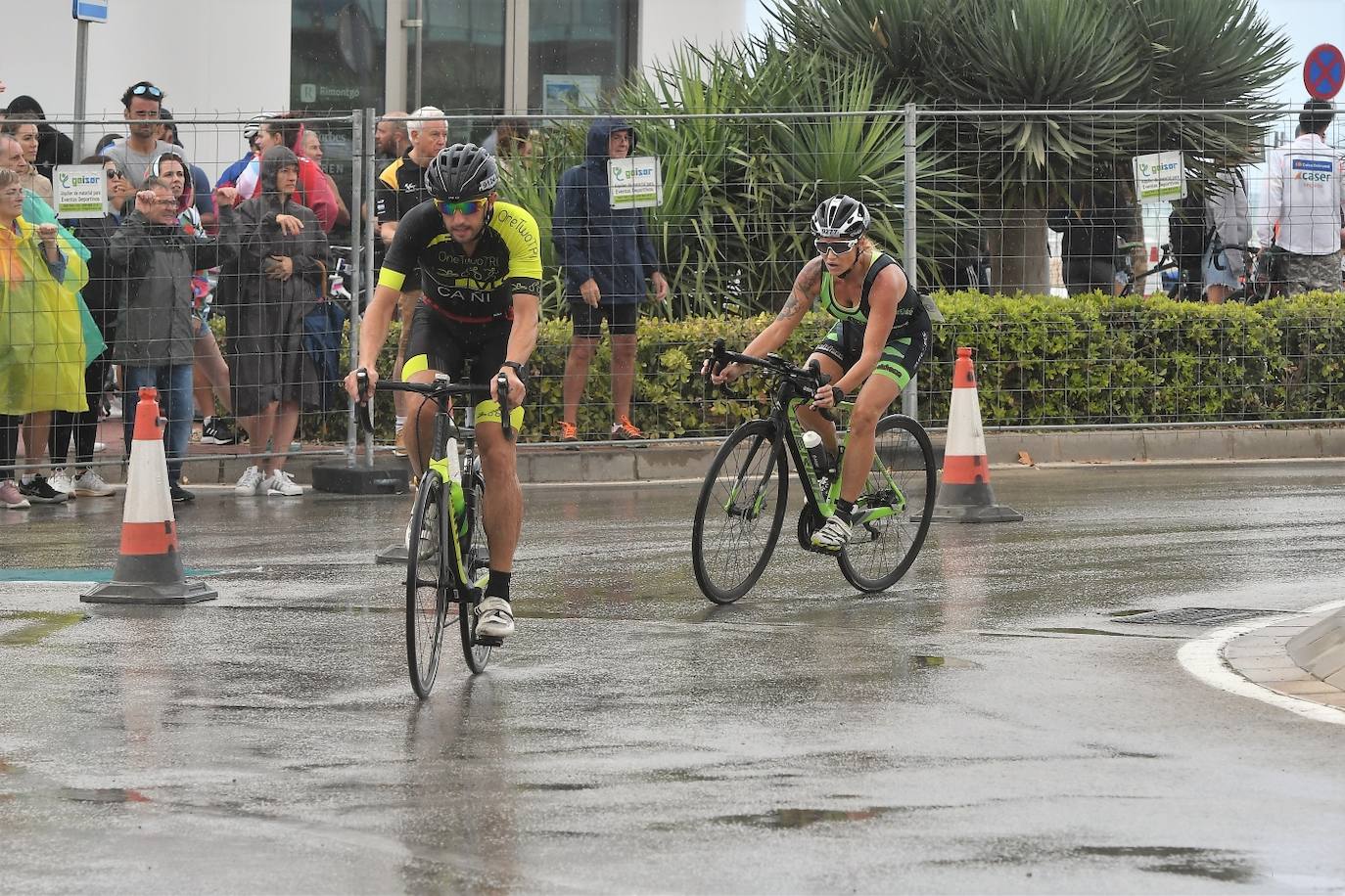 Fotos: Búscate en el triatlón de Xàbia 2022