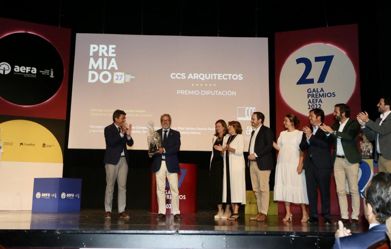 Mazón entrega el 'Premio Diputación de Alicante' a CCS Arquitectos. 