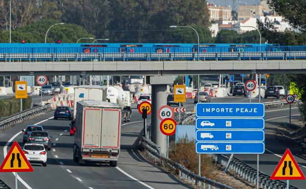 El Gobierno anunció su intención de poner peajes en todas las carreteras de España a partir del año 2024