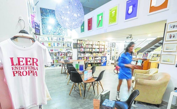 Vista de la librería Ramón Llull.