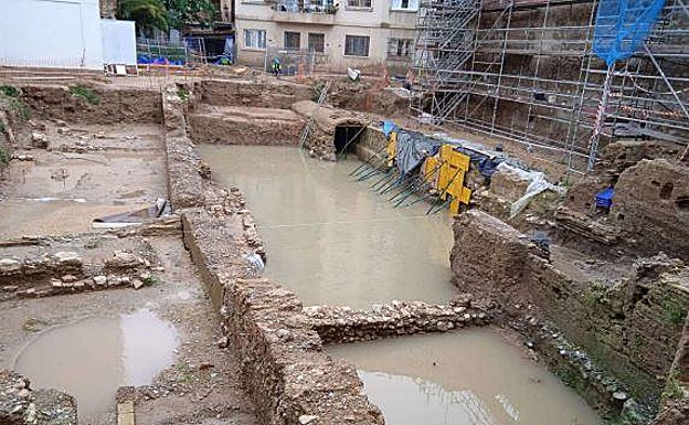 Inundación del solar el pasado mayo, en una imagen del informe de la empresa. 